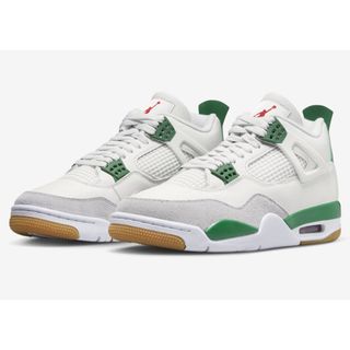 ジョーダン(Jordan Brand（NIKE）)のNIKE AIR JORDAN 4 RETRO SB PINE GREEN 緑(スニーカー)