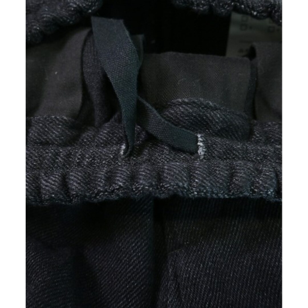 KURO(クロ)のKURO クロ デニムパンツ -(XS位) 黒(デニム) 【古着】【中古】 レディースのパンツ(デニム/ジーンズ)の商品写真