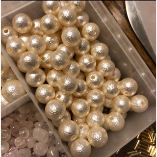 パール(pearl)のハンドメイド　樹脂パール　ミルクホワイト(デコパーツ)