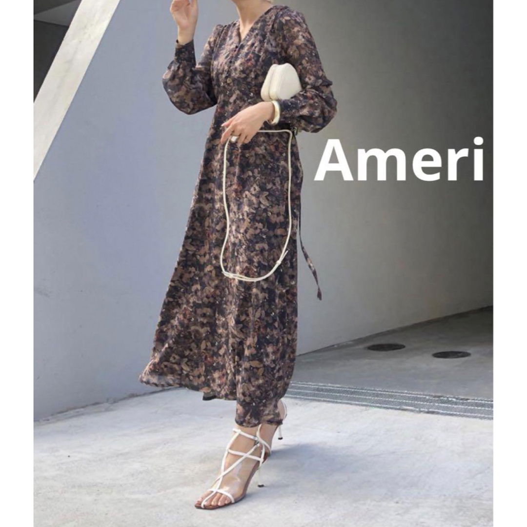 美品 Ameri MONA DESIGN NECK DRESS ブラウンのサムネイル