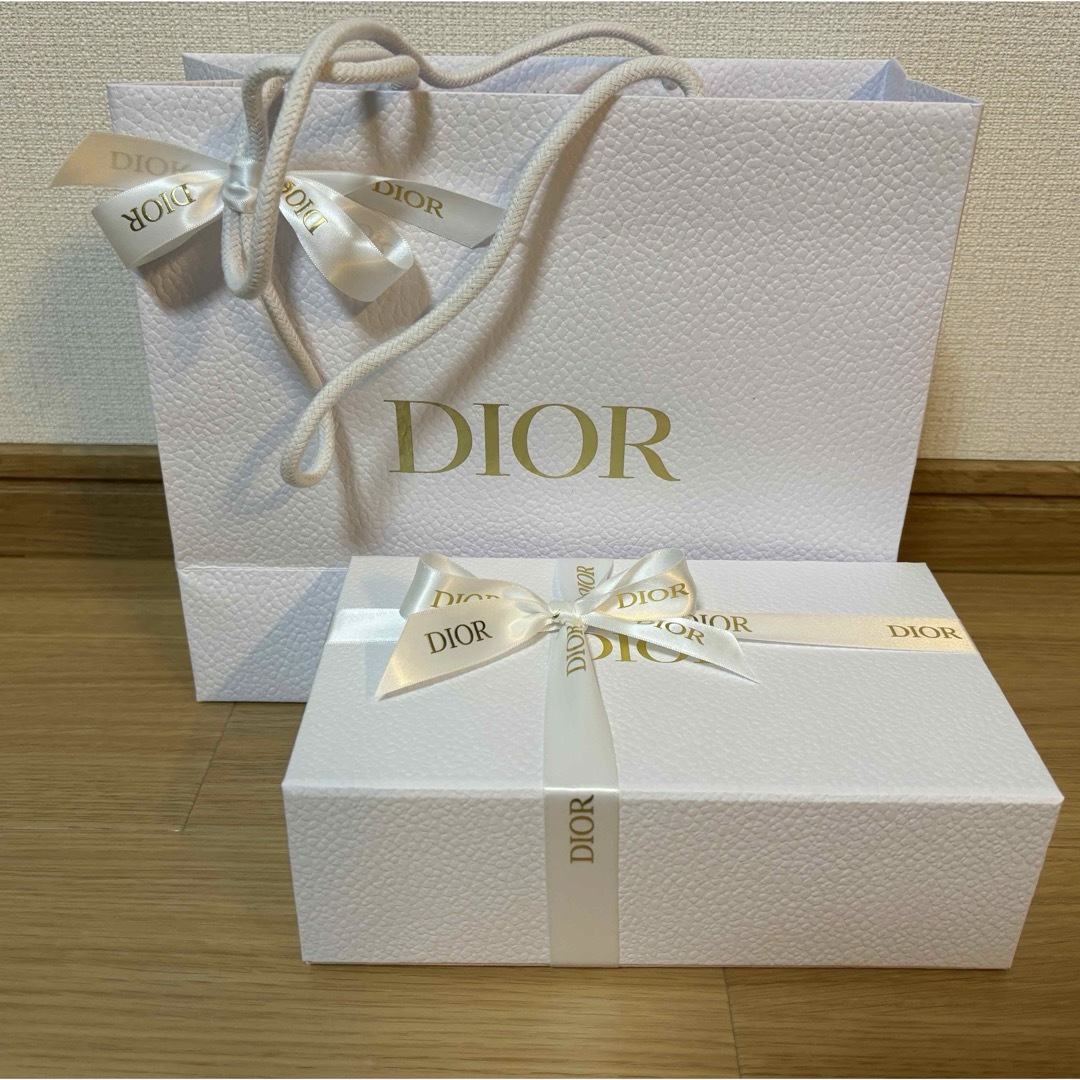 DIORクリスマスコフレ2023 リップ 完売品 620 - www.sorbillomenu.com