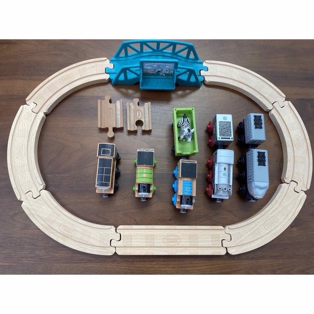 トーマス木製レールセット⭐︎生産終了品⭐︎の通販 by トーマス木製レールセット⭐︎生産終了品⭐︎の通販 by