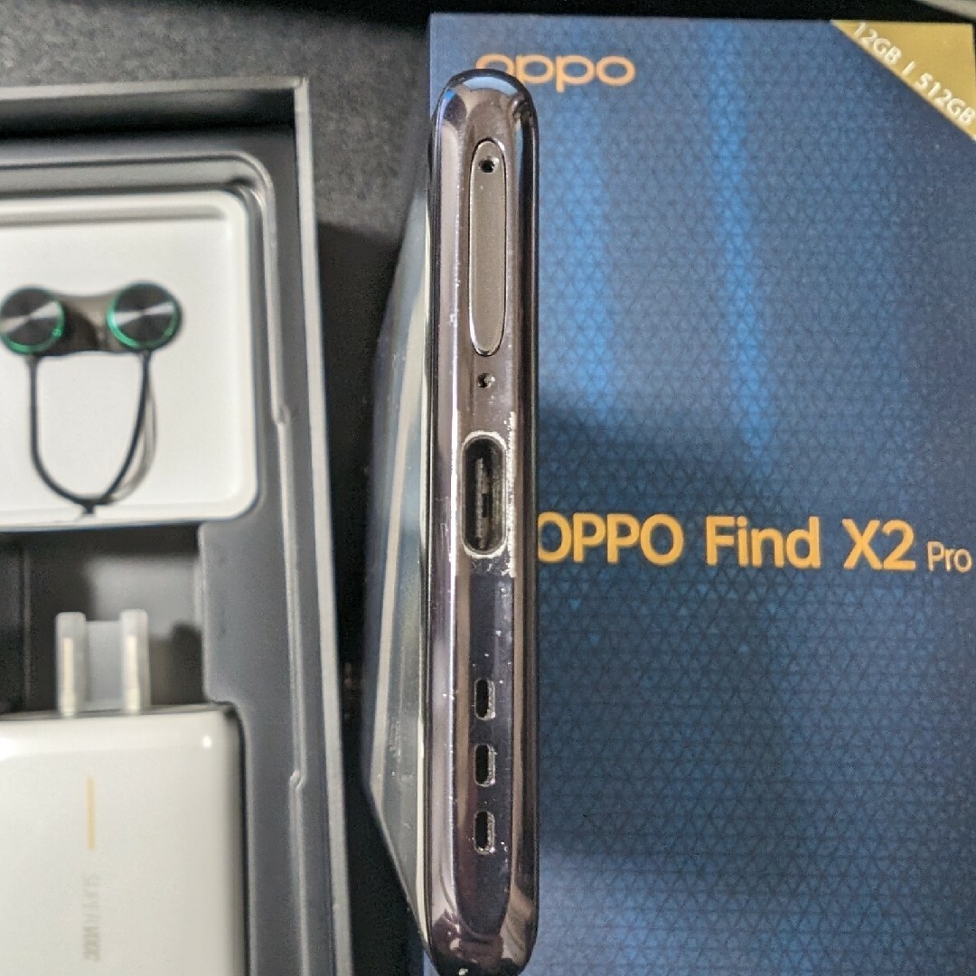 OPPO(オッポ)のOPPO Find X2 Pro au版　ブラック　SIMロック解除済 スマホ/家電/カメラのスマートフォン/携帯電話(スマートフォン本体)の商品写真