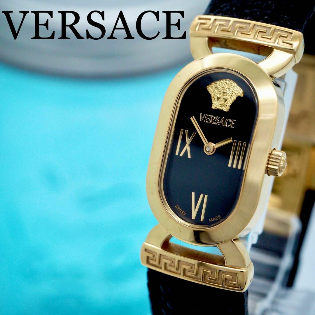 149 Versace ジャンニヴェルサーチ時計　レディース腕時計　メデューサ腕時計