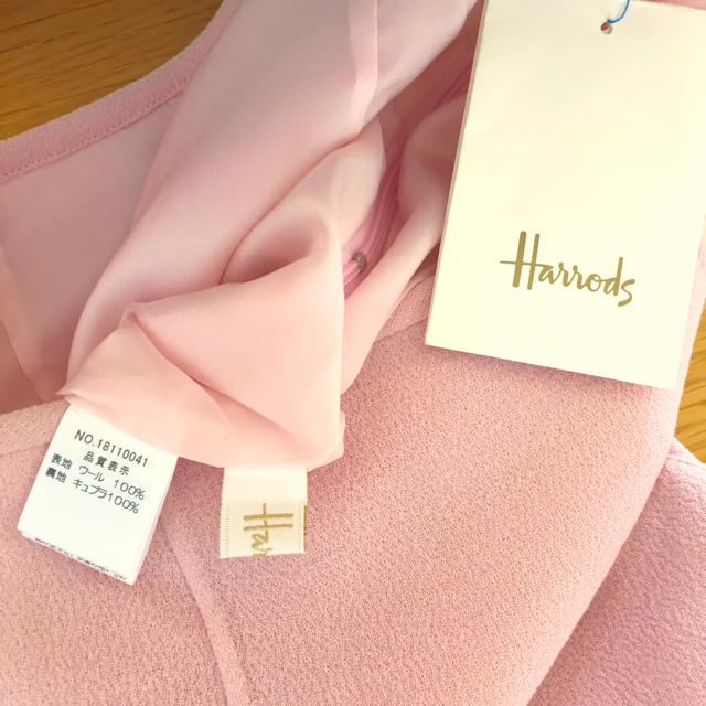 Harrods(ハロッズ)のハロッズ♡新品♡桜色スカート レディースのスカート(ひざ丈スカート)の商品写真