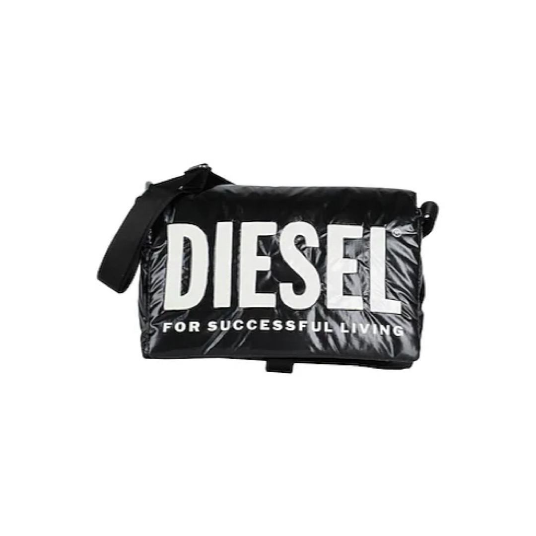 ハンドバッグDIESEL ディーゼル　ショルダーバッグ　フラップバッグ　ブラック