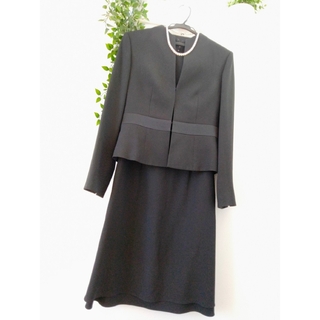 大きいサイズ〕❤高品質 ❤東京SOIRソワールブラックフォーマル 礼服