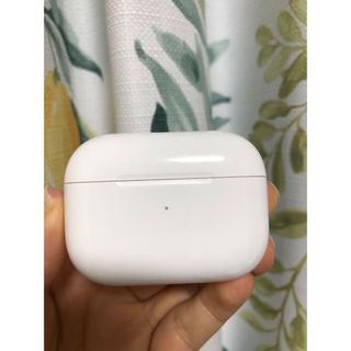 アップル(Apple)のAirPods pro 1 充電ケースのみ(ヘッドフォン/イヤフォン)