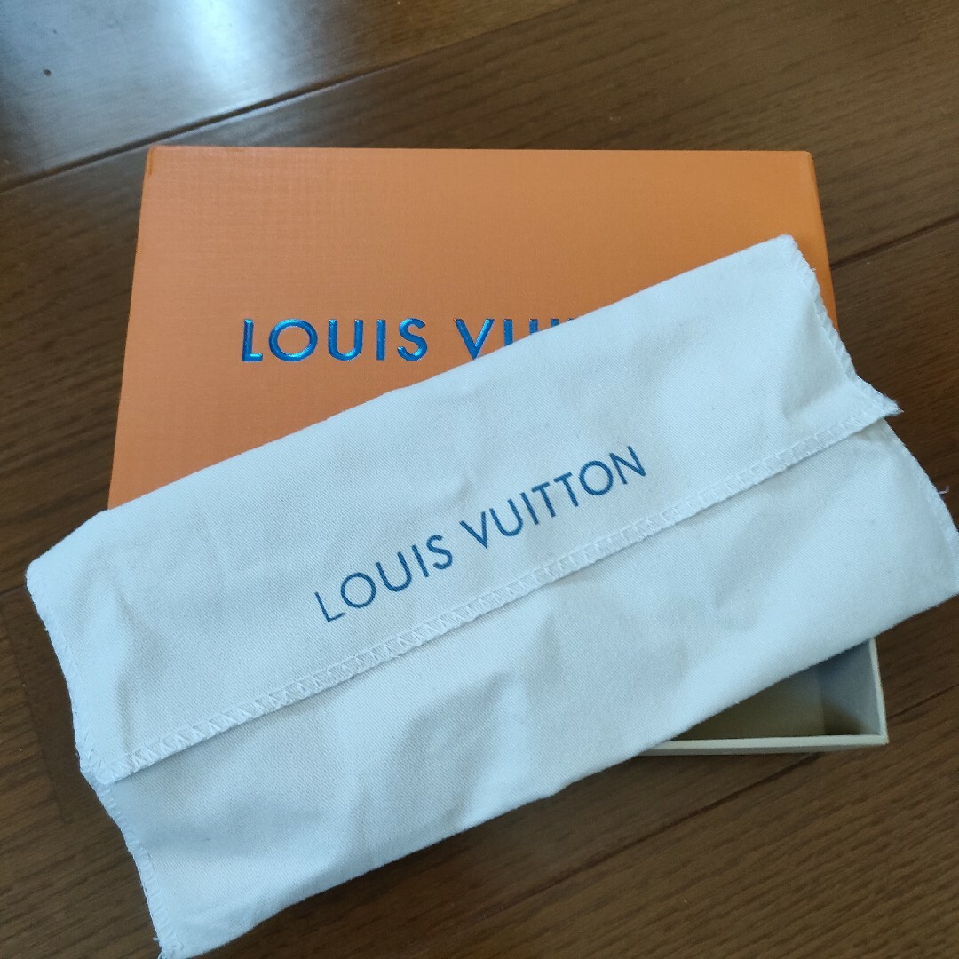 LOUIS VUITTON(ルイヴィトン)のLouis　Vuitton　空き箱 レディースのバッグ(ショップ袋)の商品写真