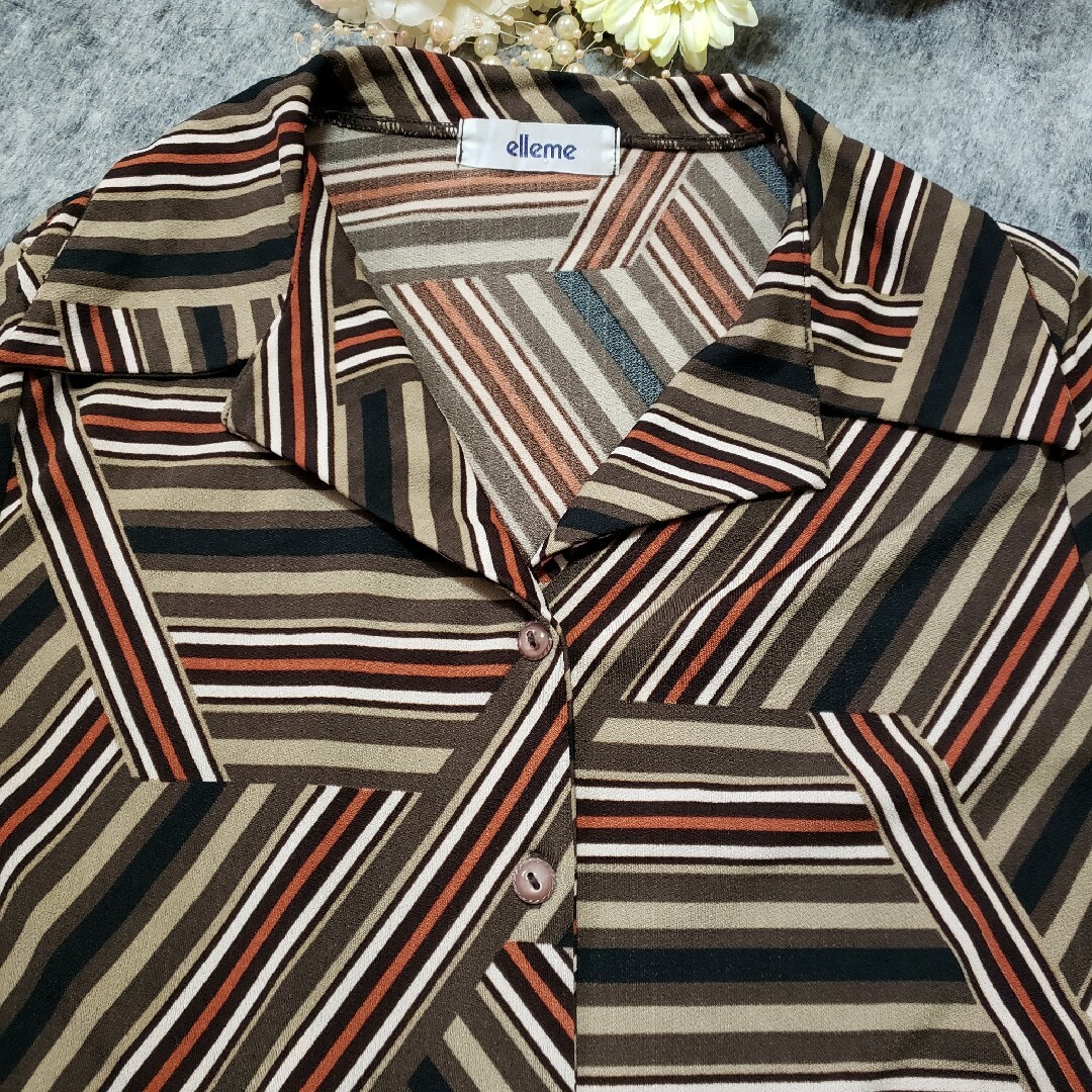 70年代 ヴィンテージ レトロ柄 半袖シャツ / 昭和 / サイズM レディースのトップス(シャツ/ブラウス(半袖/袖なし))の商品写真