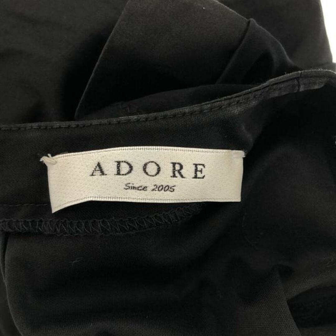 ADORE(アドーア)のADORE / アドーア | クルーネック シルク切替 ブラウス | 38 | ブラック | レディース レディースのトップス(シャツ/ブラウス(半袖/袖なし))の商品写真