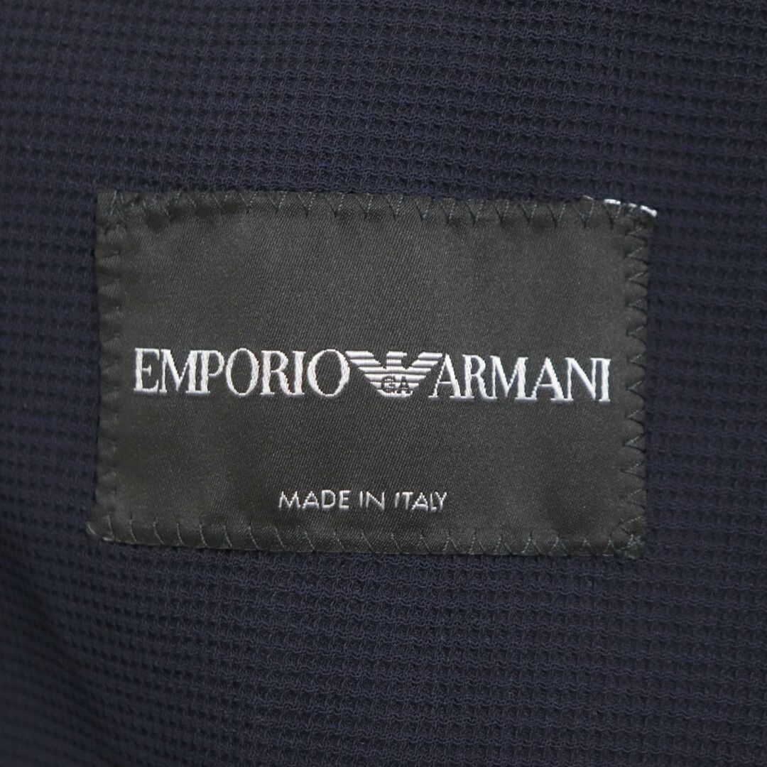 Emporio Armani(エンポリオアルマーニ)の未使用品▼黒タグ EMPORIO ARMANI エンポリオアルマーニ ロゴ入りボタン シングルジャケット/テーラード 紺 46 メンズ 伊製 正規品 タグ付 メンズのジャケット/アウター(テーラードジャケット)の商品写真