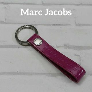 マークジェイコブス(MARC JACOBS)の【匿名配送】マークジェイコブス キーリング キーホルダー ピンク タグ(チャーム)