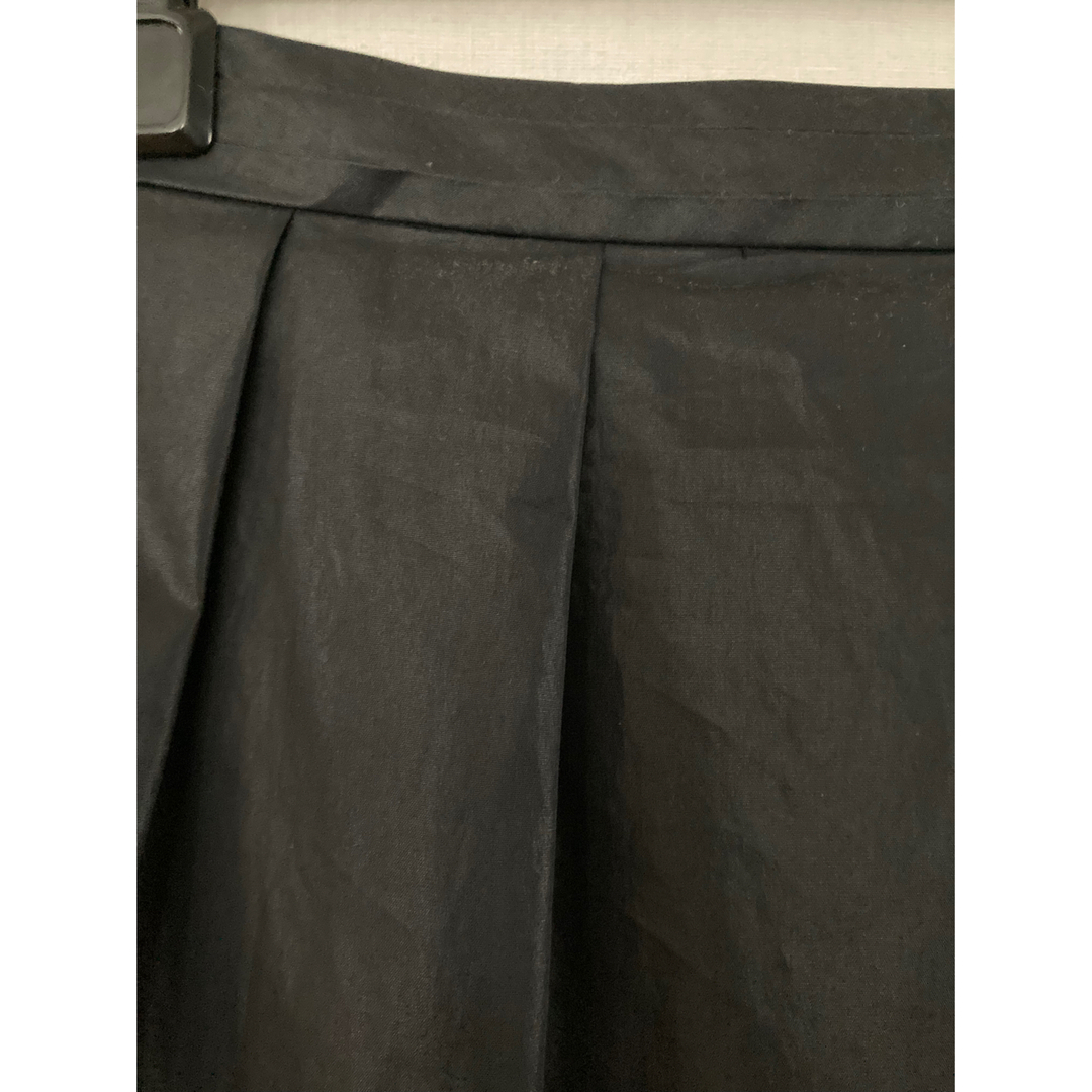 INDIVI(インディヴィ)のTENALYS ティナリス　膝下スカート　黒　Mサイズ レディースのスカート(ひざ丈スカート)の商品写真