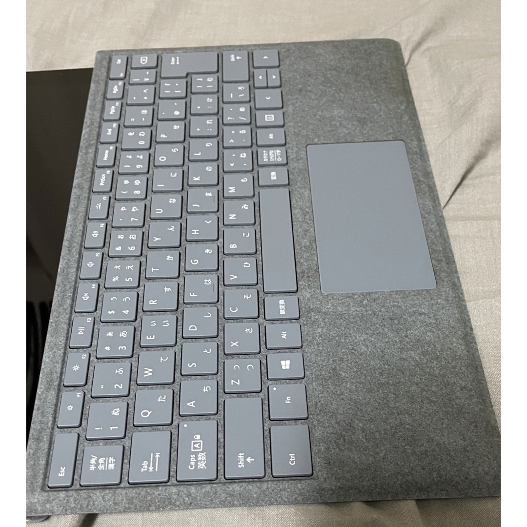 Microsoft(マイクロソフト)のマイクロソフト Surface Pro 7 PUV-00014 プラチナ スマホ/家電/カメラのPC/タブレット(ノートPC)の商品写真