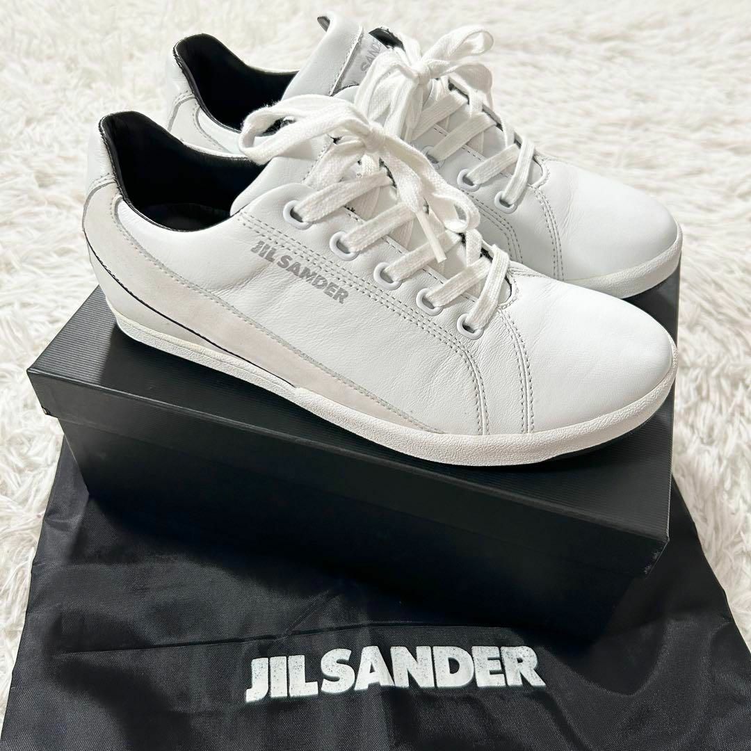 Jil Sander(ジルサンダー)のジルサンダー ロゴ スニーカー ホワイト レザー 箱付き ローカット レディースの靴/シューズ(スニーカー)の商品写真