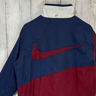 ナイキ(NIKE)のNIKE ナイキ ナイロンジャケット バックロゴ 刺繍ロゴ ワンポイントロゴ(ナイロンジャケット)