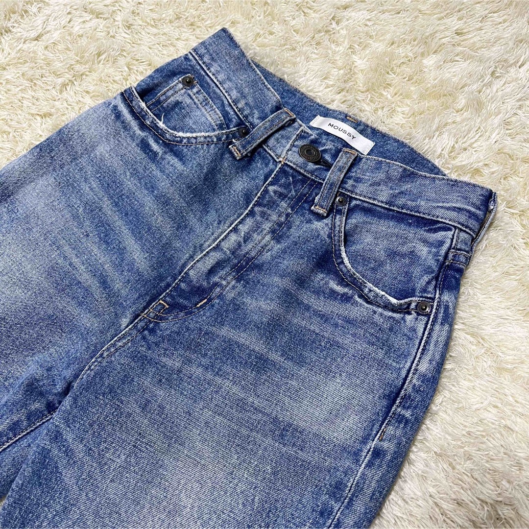 moussy(マウジー)の★美品★ moussy / MVS FLARE フレアデニム ジーンズ 23 レディースのパンツ(デニム/ジーンズ)の商品写真