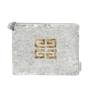 GIVENCHY(ポーチ ・ シルバー/銀色系)のフリマアイテム一覧 GIVENCHY(ポーチ ・ シルバー/銀色系)のフリマアイテム一覧