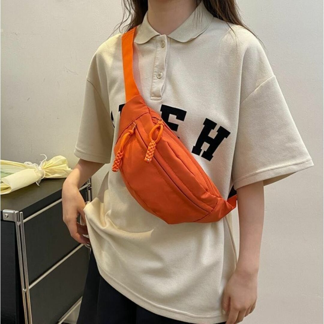 ショルダーバッグ 橙 ボディバッグ 男女兼用 ユニセックス 大容量 新品 レディースのバッグ(ボディバッグ/ウエストポーチ)の商品写真