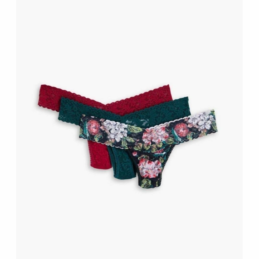 HANKY PANKY(ハンキーパンキー)の★新品★ハンキーパンキー　総レースローライズタンガ　3枚セット　緑・花柄・赤系 レディースの下着/アンダーウェア(ショーツ)の商品写真