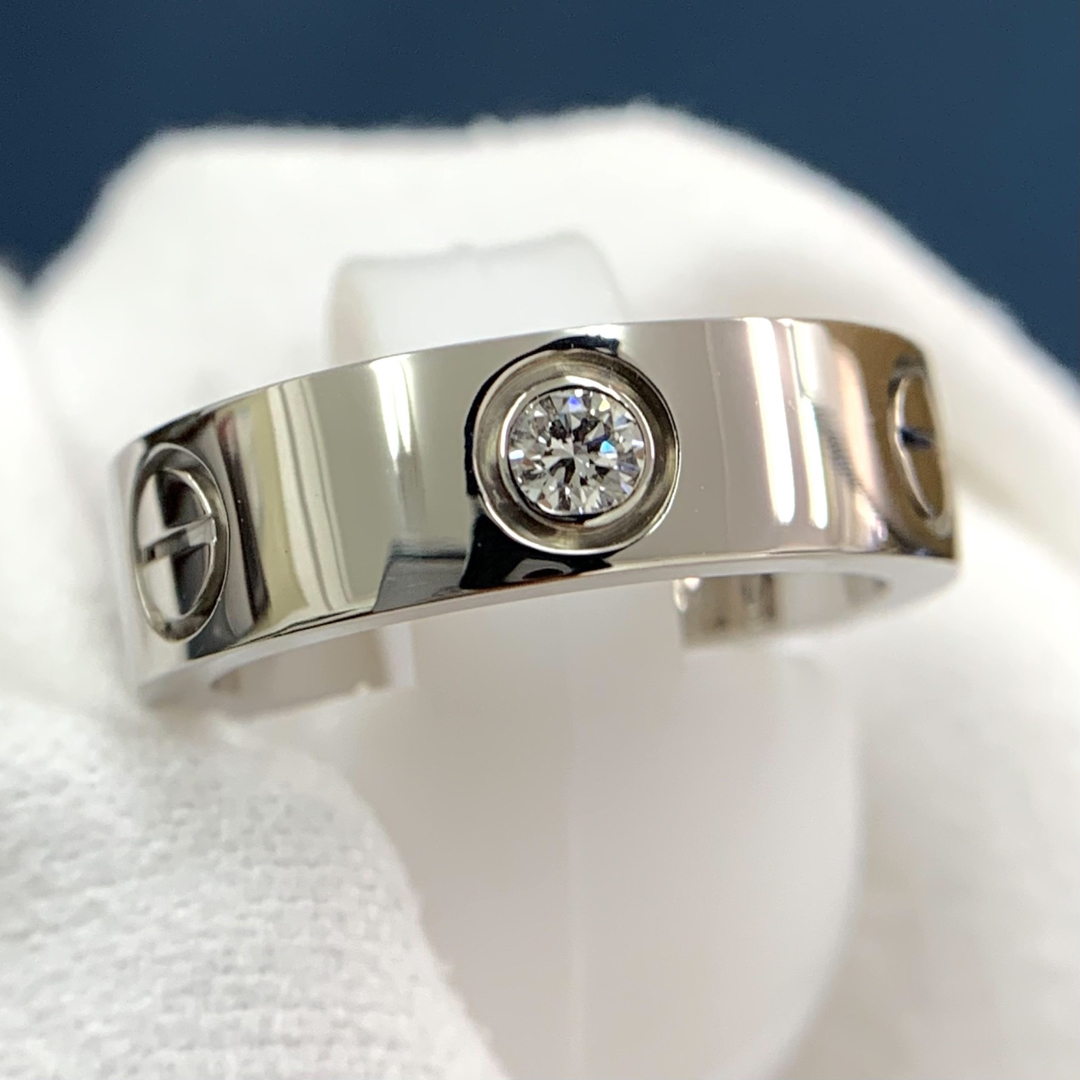 Cartier(カルティエ)のカルティエ　K18WG ラブリング　3P ダイヤモンド　約49号　指輪 レディースのアクセサリー(リング(指輪))の商品写真