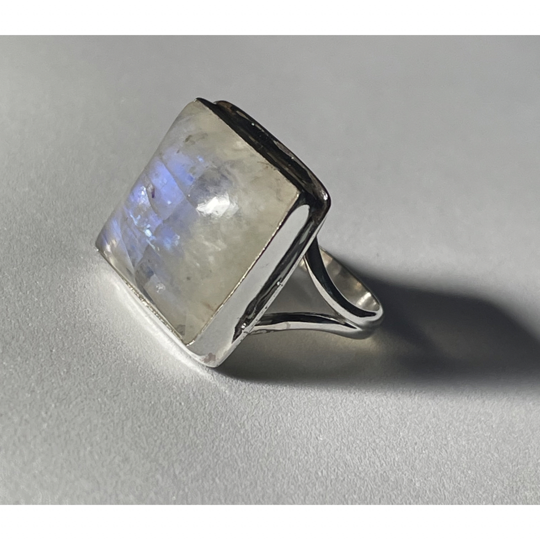天然石シルバーリング　銀高純度　ブルースカイムーンストーン指輪　16号cjね1ら メンズのアクセサリー(リング(指輪))の商品写真