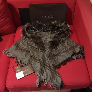 グッチ(Gucci)のGUCCI フォックス毛皮付き ストール(マフラー/ショール)