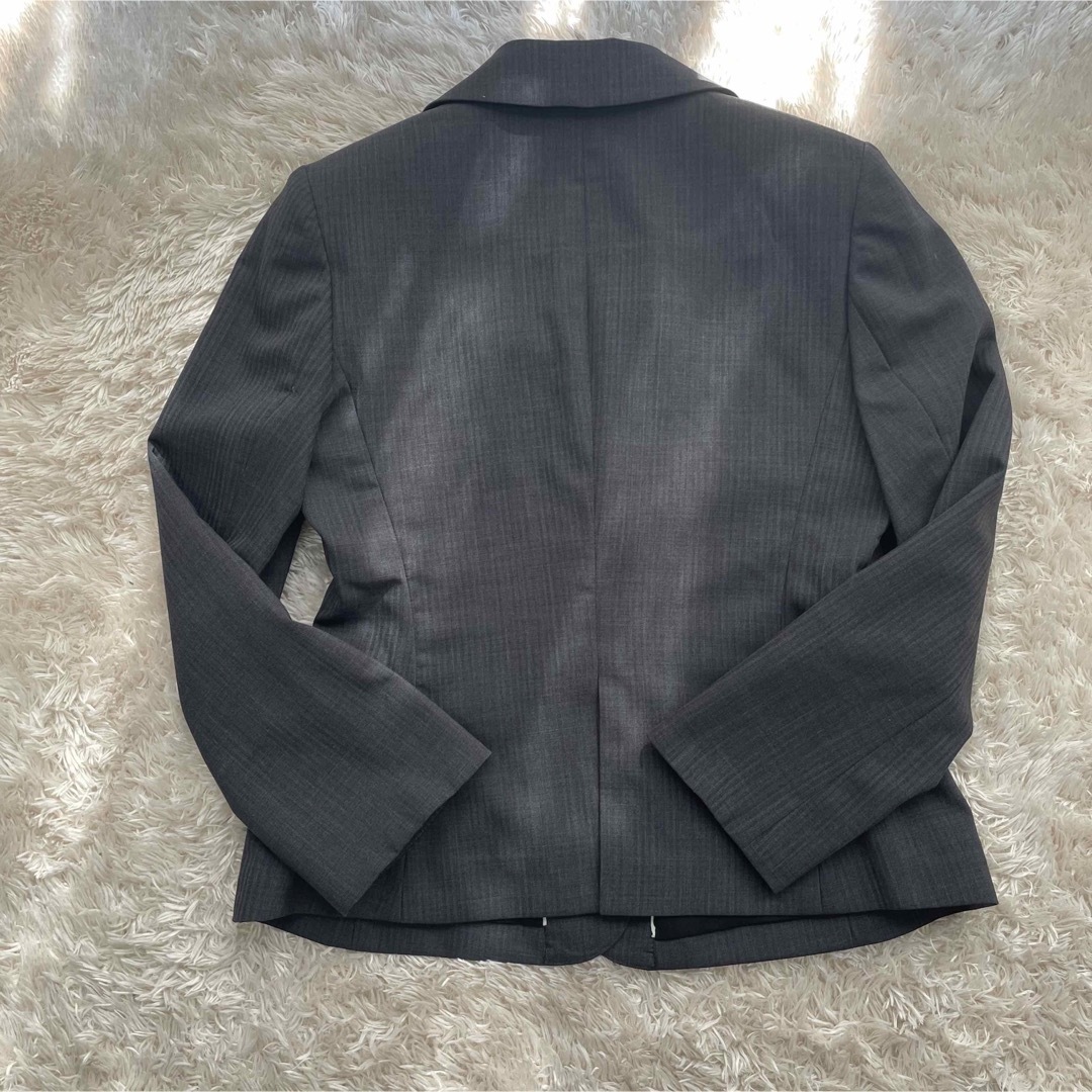 AOKI(アオキ)のタグ付き美品 NLINE Precious セットアップ スーツ　グレー レディースのフォーマル/ドレス(スーツ)の商品写真