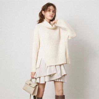 スナイデル(SNIDEL)の【美品】snidel フリルニットコンビワンピース(ひざ丈ワンピース)