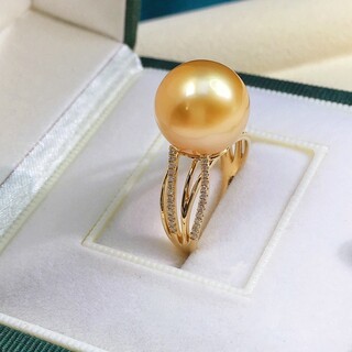 【高級】南洋真珠　ダイヤモンド付きリングk18(リング(指輪))