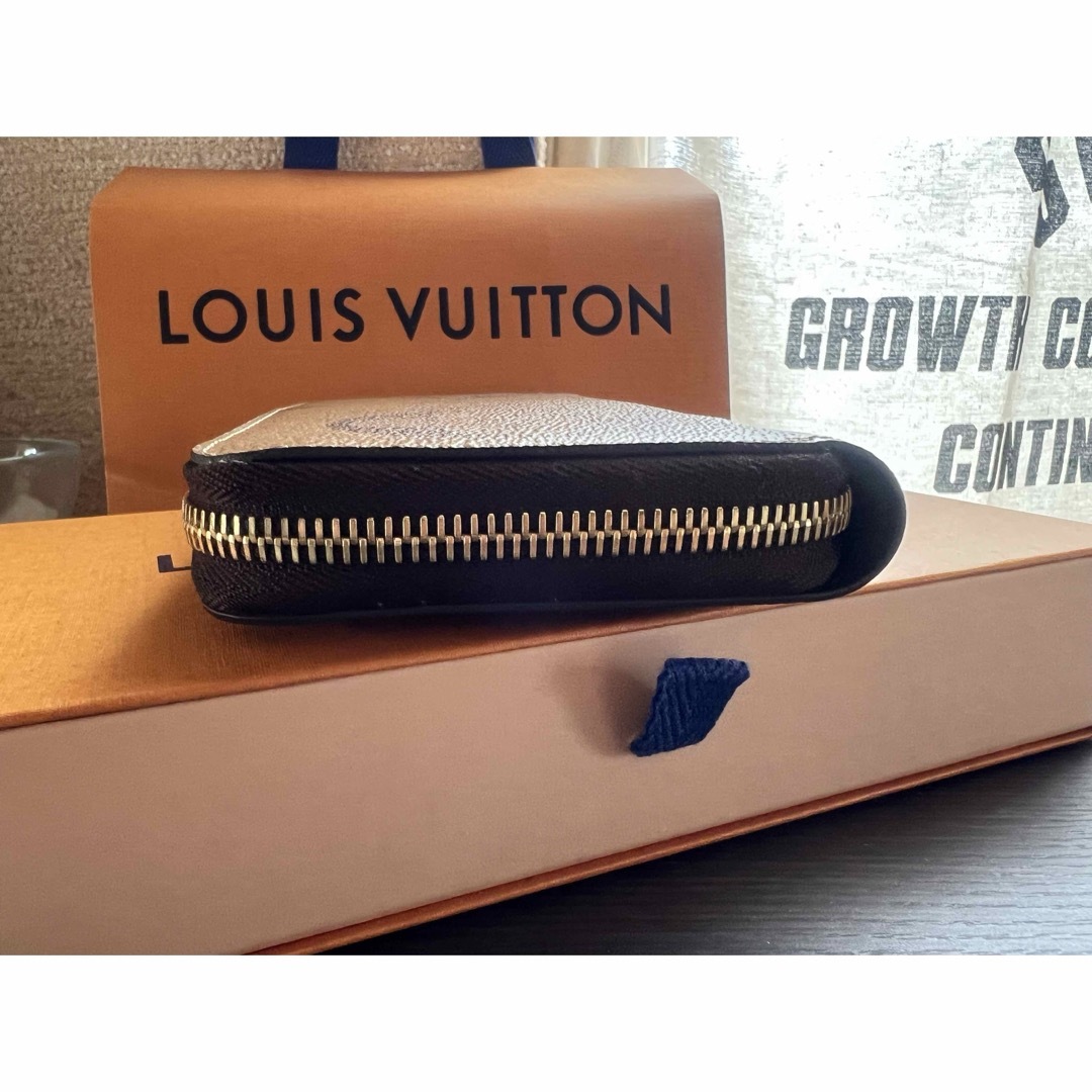 LOUIS VUITTON(ルイヴィトン)のモノグラム　リバース レディースのファッション小物(財布)の商品写真