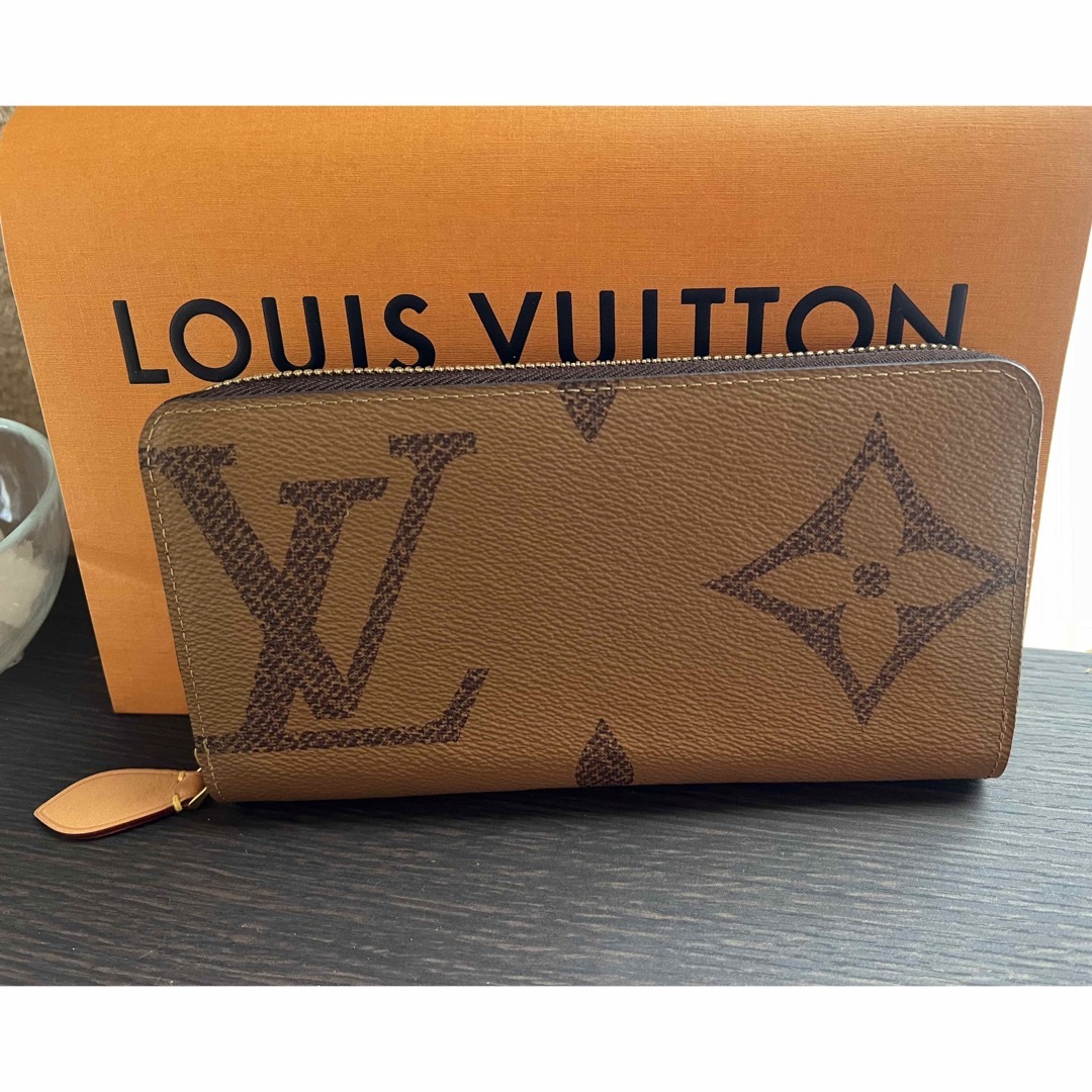 LOUIS VUITTON(ルイヴィトン)のモノグラム　リバース レディースのファッション小物(財布)の商品写真