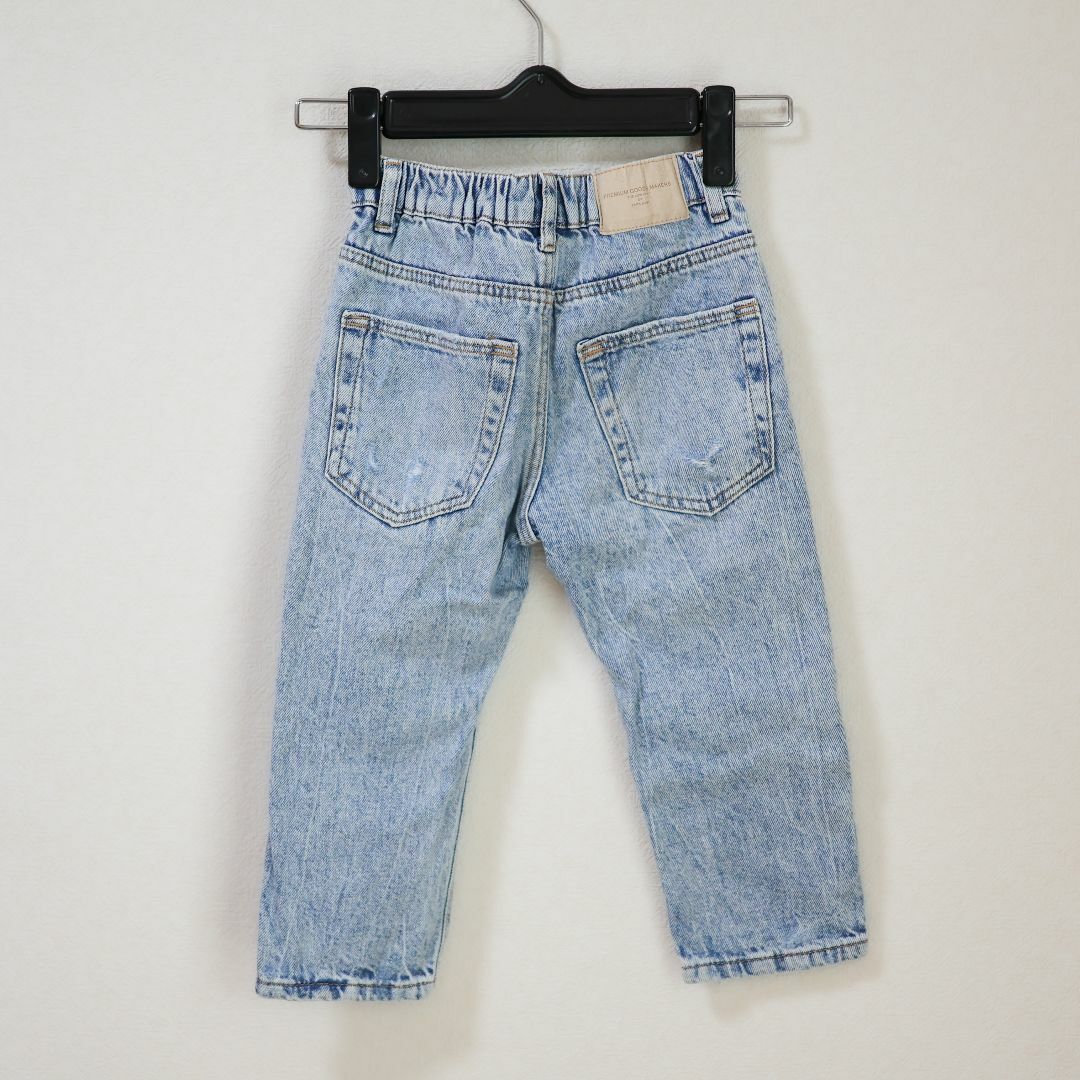 ZARA KIDS(ザラキッズ)のZARA KIDS（ザラキッズ）THE LOW PANT デニムパンツ 98cm キッズ/ベビー/マタニティのキッズ服男の子用(90cm~)(パンツ/スパッツ)の商品写真