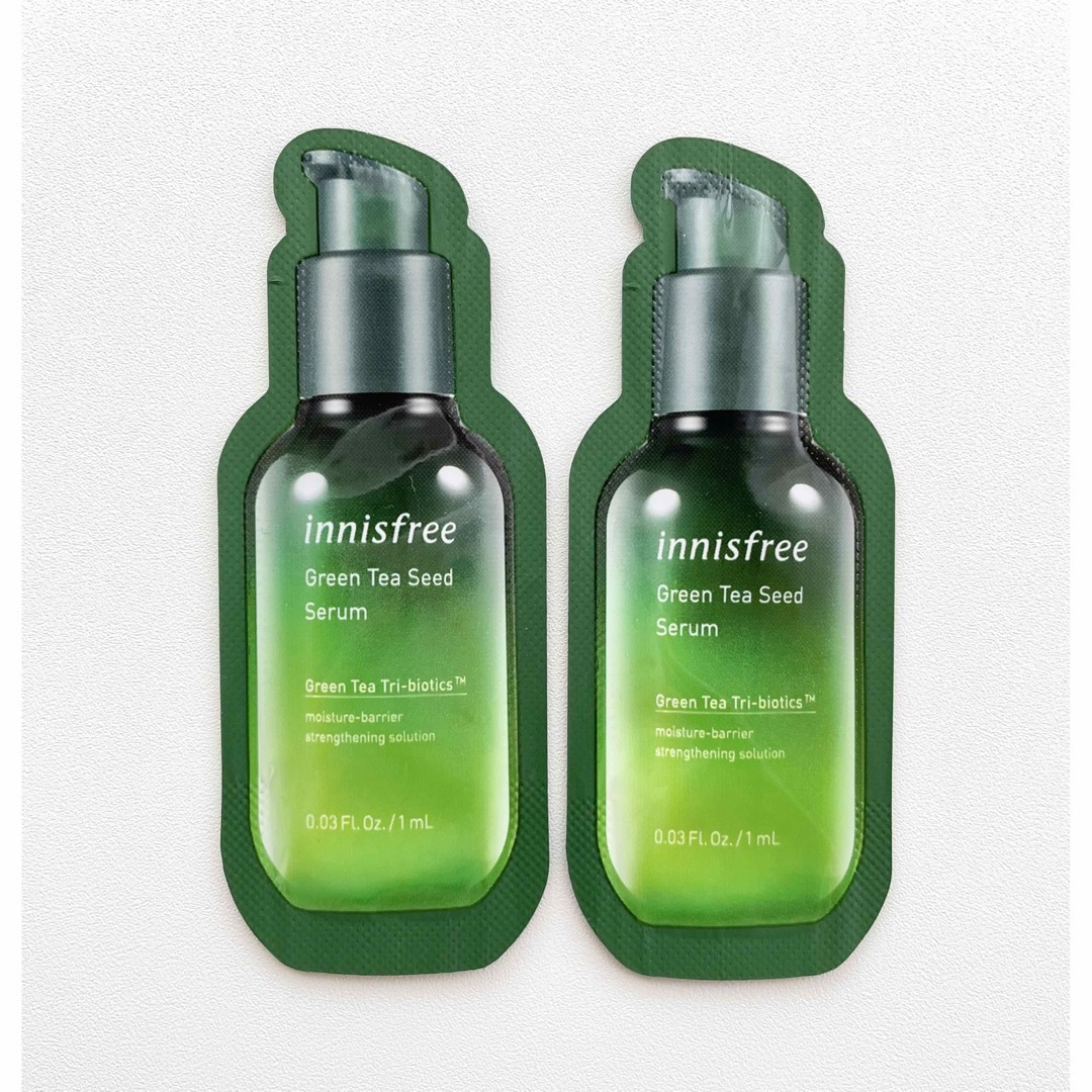 Innisfree(イニスフリー)のイニスフリー　イニラン　ヘアバンド　非売品、サンプル2包 インテリア/住まい/日用品の日用品/生活雑貨/旅行(タオル/バス用品)の商品写真