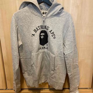 アベイシングエイプ(A BATHING APE)のエイプ　パーカー(パーカー)