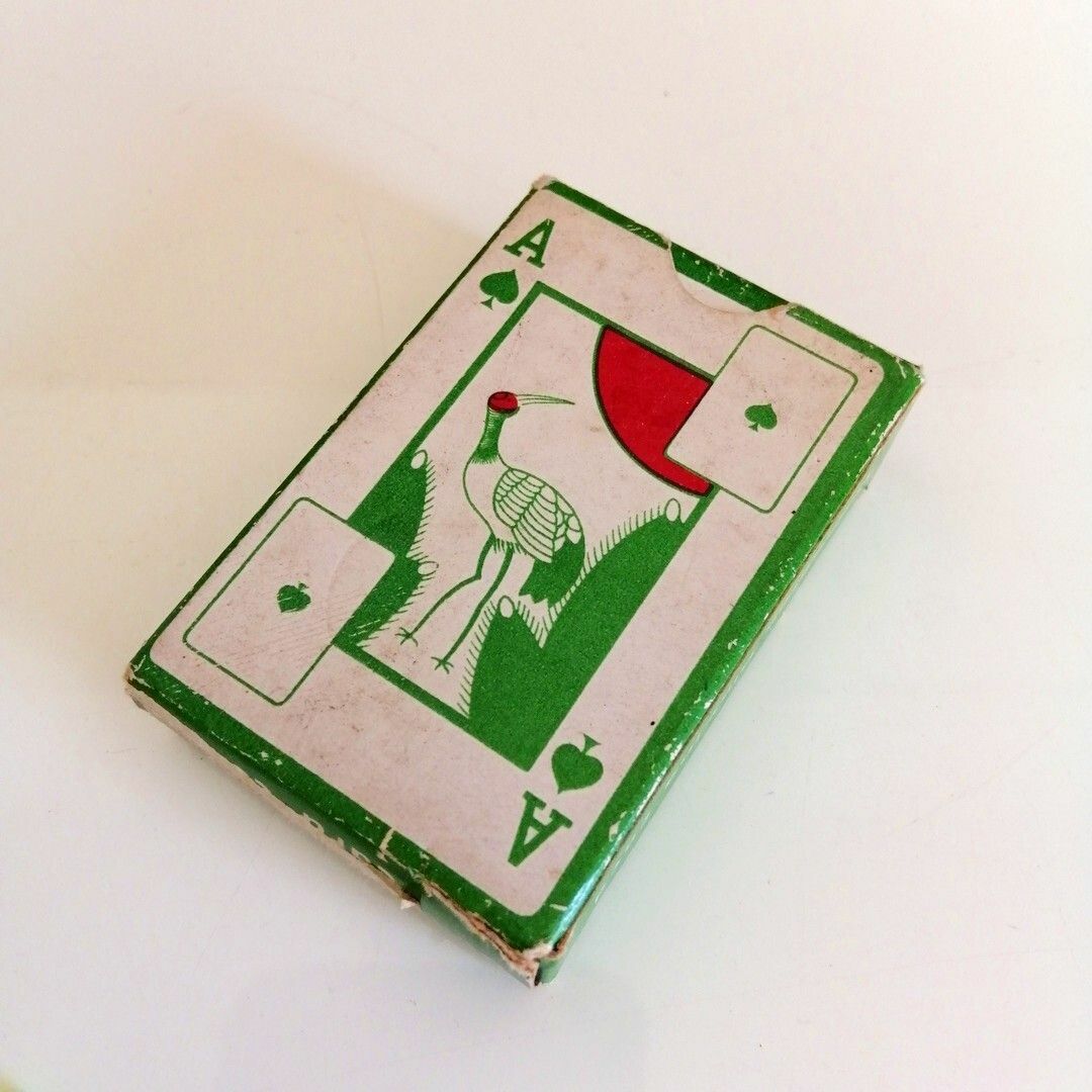 当時物 希少 未開封 花札デザインPLAYING CARDS 大日本トランプ エンタメ/ホビーのテーブルゲーム/ホビー(トランプ/UNO)の商品写真