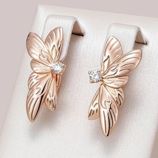 セール❣️【14KGP】光沢感 フラワー 花 小粒 ジルコン ピアス(ピアス)