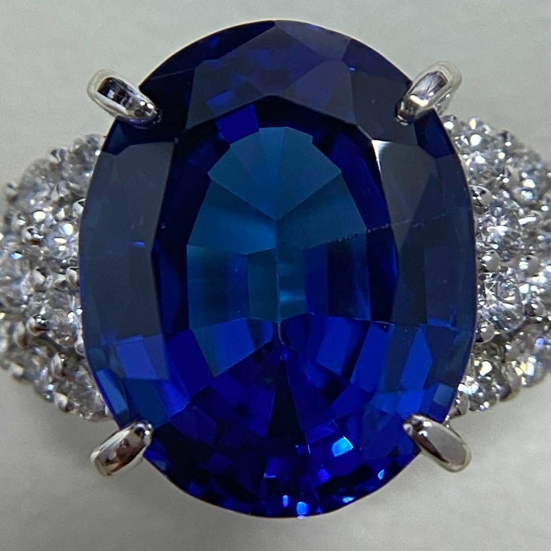 Pt900　大粒タンザナイトリング　10.74ct　D0.80ct　鑑別書付き レディースのアクセサリー(リング(指輪))の商品写真