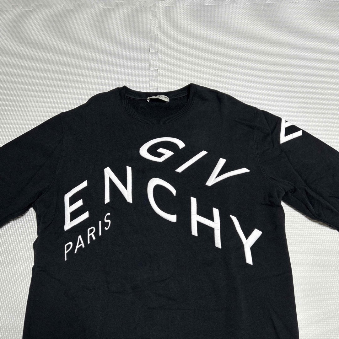 Givenchy スウェット　ブラック　Size M