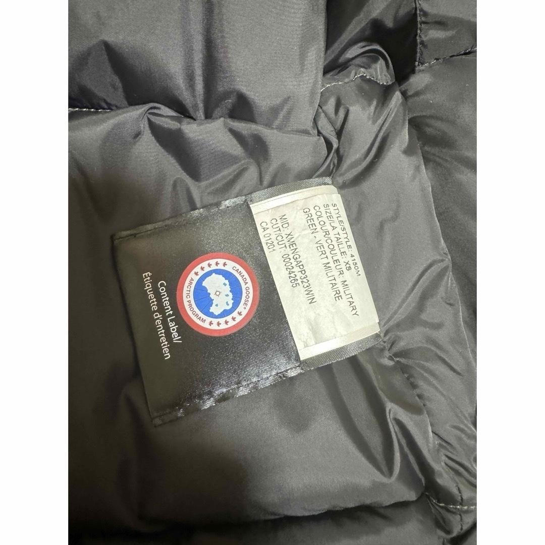 CANADA GOOSE(カナダグース)のカナダグース　ダウンベスト　xs メンズ メンズのジャケット/アウター(ダウンベスト)の商品写真