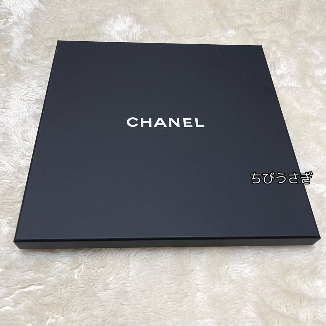 CHANEL(シャネル)の新品◆CHANEL＊VIP限定♡顧客限定非売品♡大判スカーフ レディースのファッション小物(バンダナ/スカーフ)の商品写真