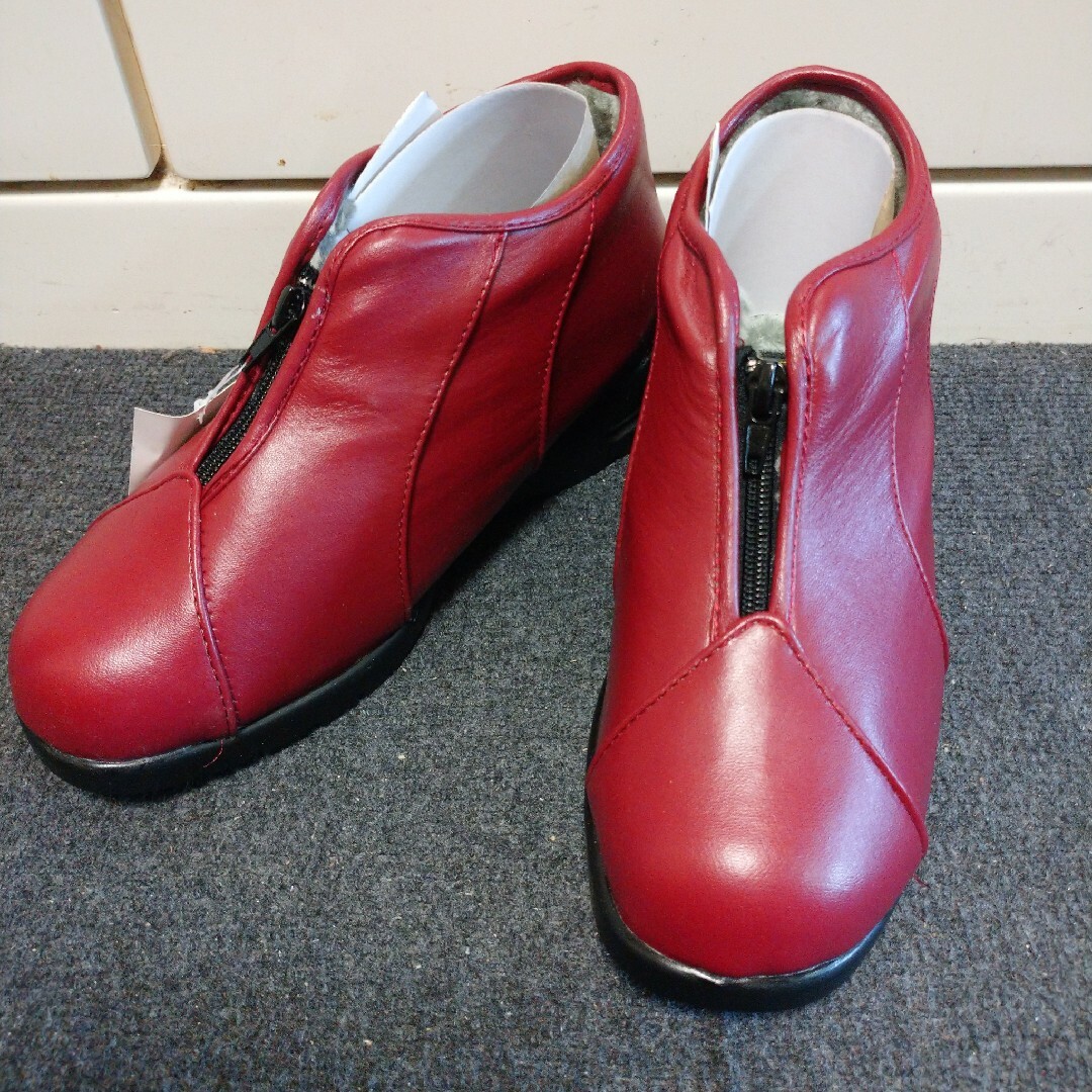 未使用 オットリーノ 23.5cm温感裏ボアブーツ レディースの靴/シューズ(ブーツ)の商品写真