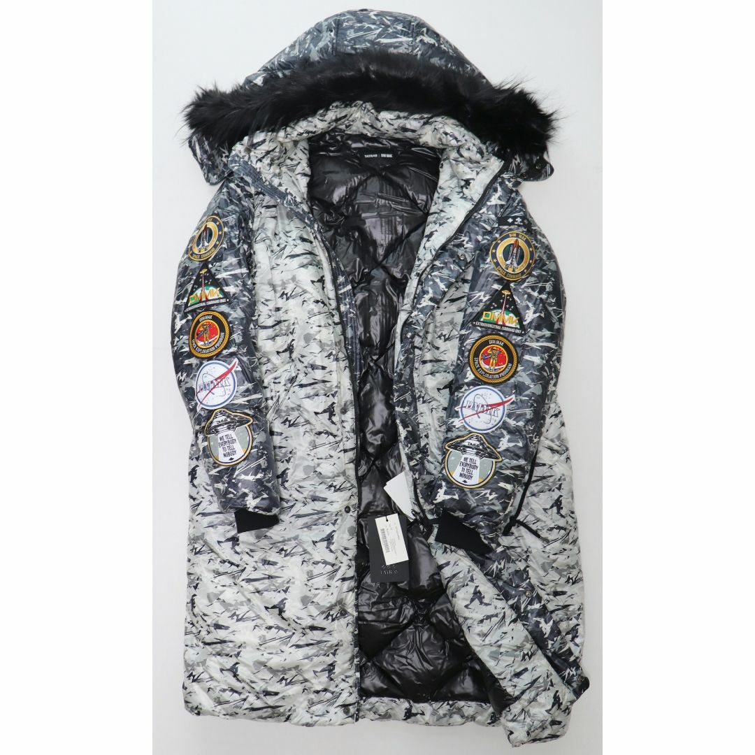TATRAS - コラボ!新品【タトラス×ディム マック】宇宙ワッペン TATRAS - コラボ!新品【タトラス×ディム マック】宇宙ワッペン