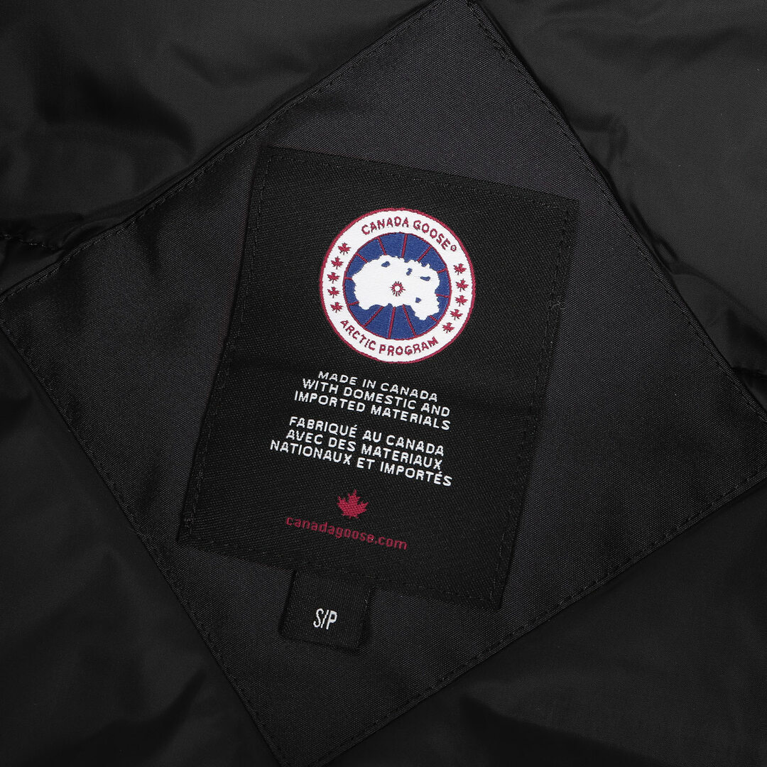 CANADA GOOSE(カナダグース)のCANADA GOOSE カナダグース ダウン ジャケット サイズ:S ファーフード ポリコットン ダウン コート JASPER PARKA 3438JM ジャスパー パーカー ダークネイビー 紺 アウター ブルゾン【メンズ】【中古】 メンズのジャケット/アウター(ダウンジャケット)の商品写真