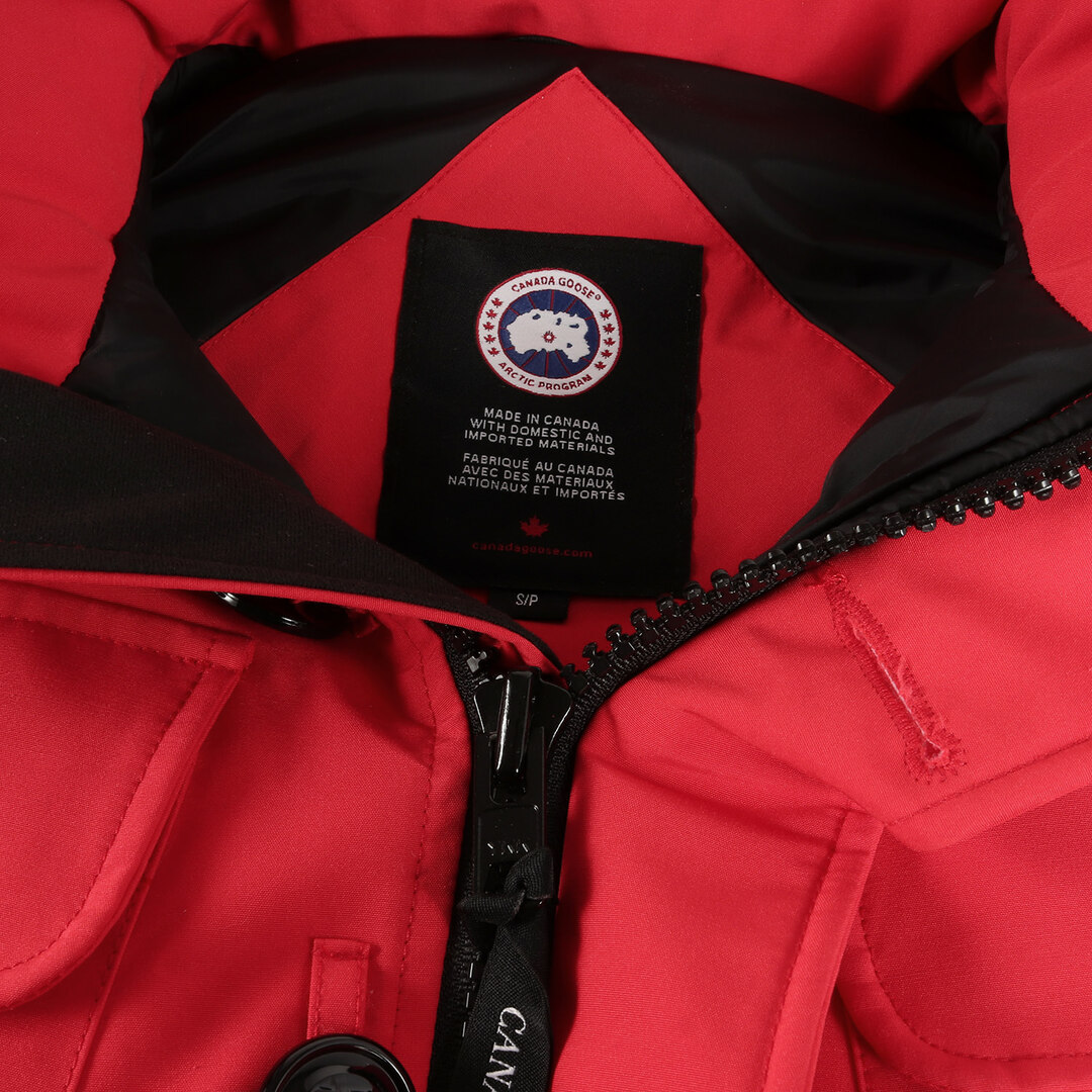 CANADA GOOSE(カナダグース)のCANADA GOOSE カナダグース ダウン ジャケット サイズ:S ファーフード ポリコットン ダウンジャケット RUSSELL PARKA 2301JM ラッセルパーカ アウター ブルゾン コート レッド 赤 【メンズ】【中古】 メンズのジャケット/アウター(ダウンジャケット)の商品写真