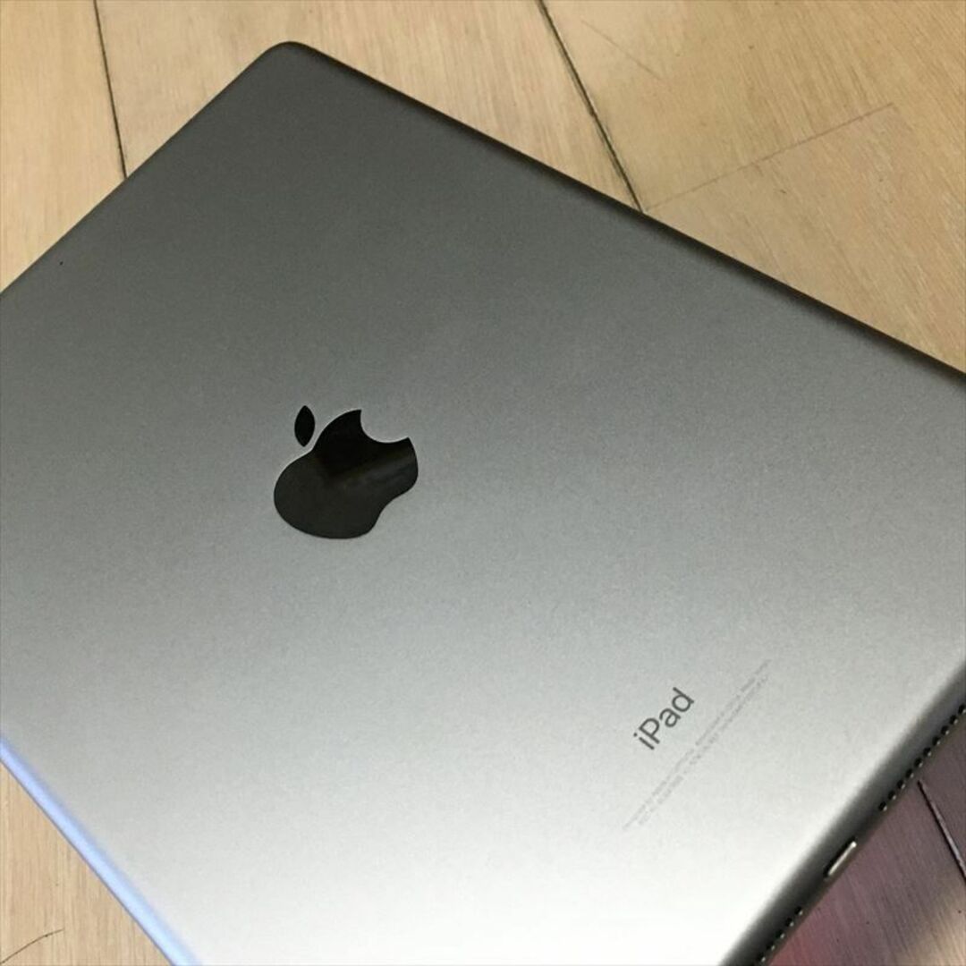 19日まで! 619)  iPad 第6世代 WiFi 32GB スペースグレイ