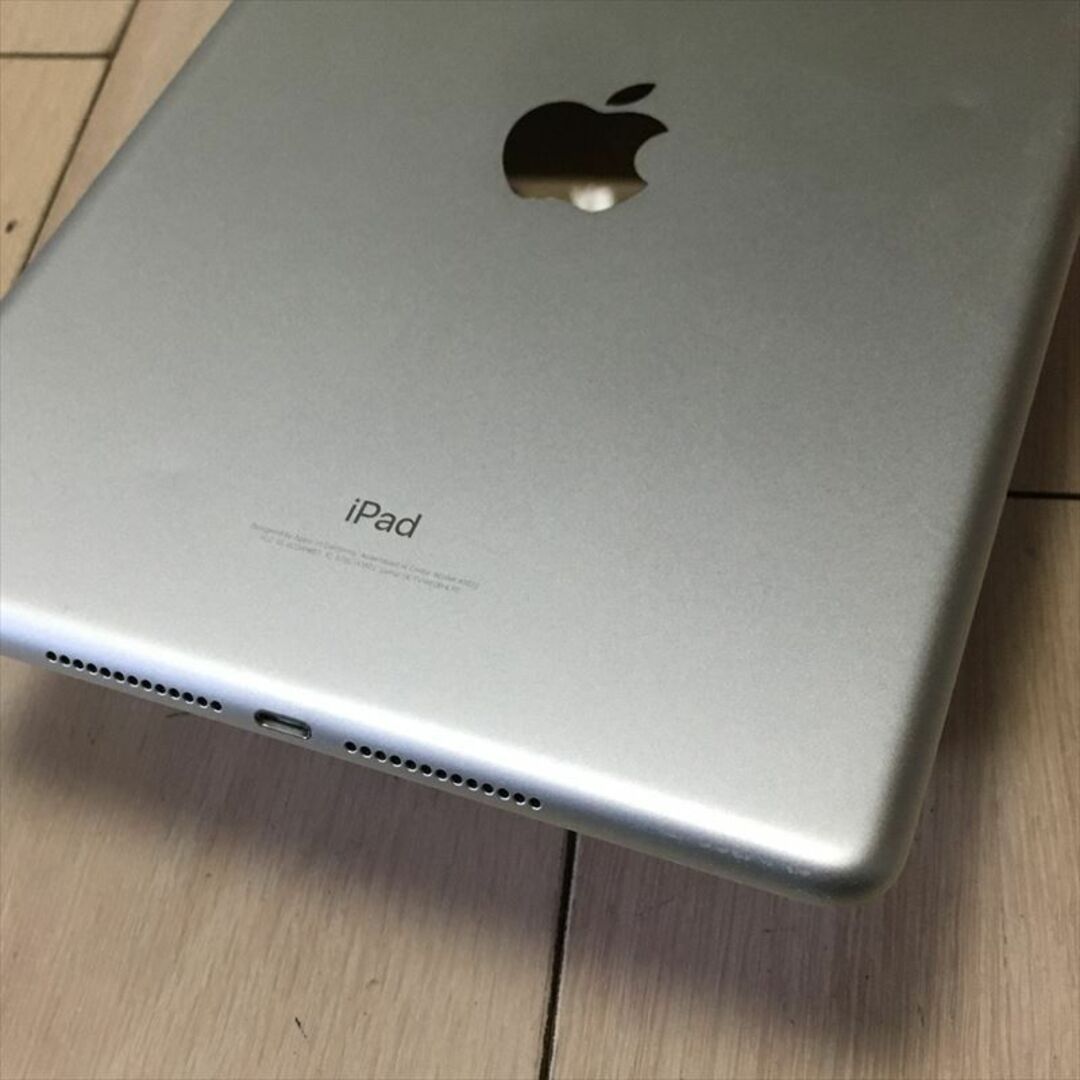 19日まで 613)Apple iPad 第5世代 WiFi 32GB シルバー