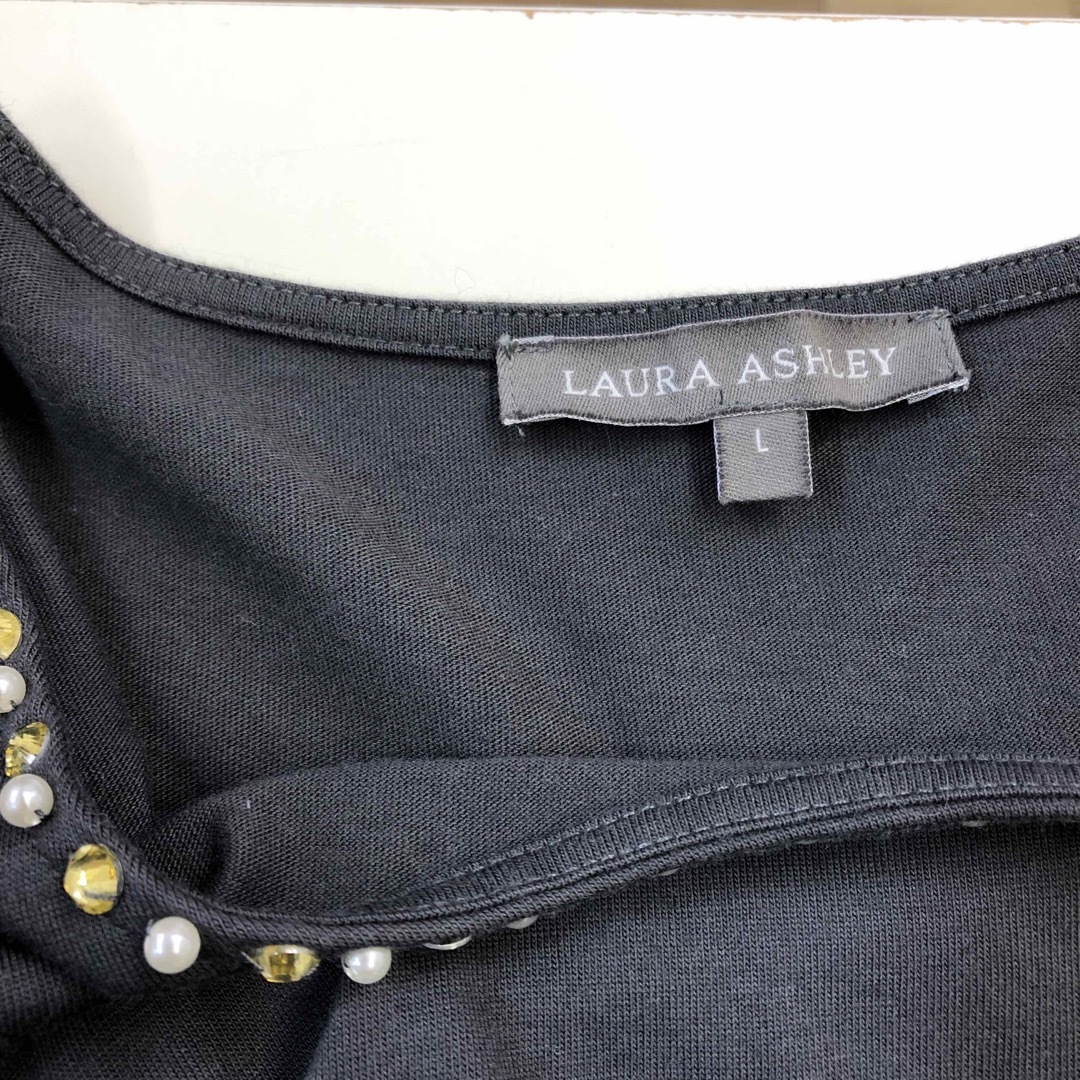 LAURA ASHLEY(ローラアシュレイ)の美品 LAURA ASHLEY ラインストーン カットソー  トップス(L) レディースのトップス(カットソー(長袖/七分))の商品写真