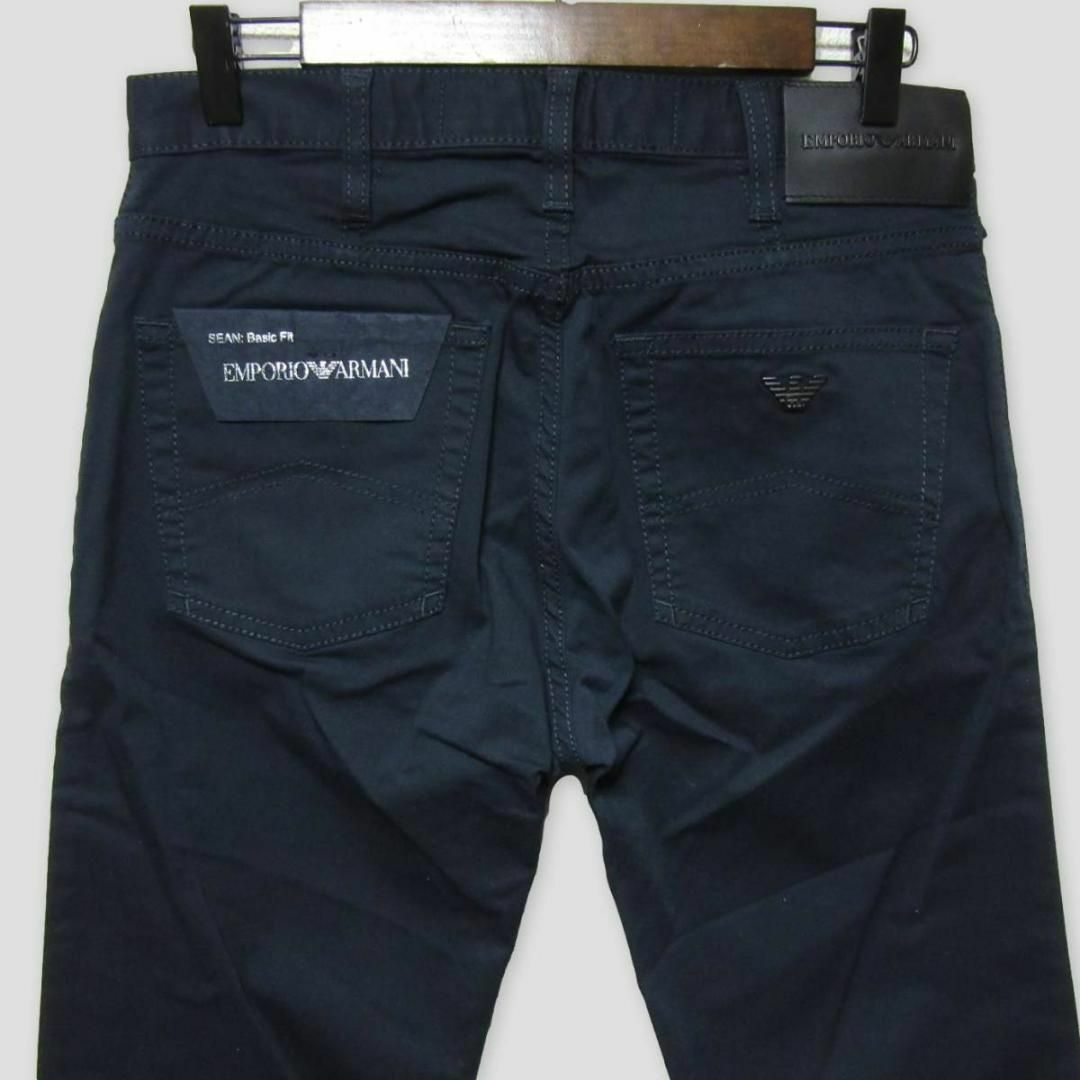 Emporio Armani(エンポリオアルマーニ)の新品 EMPORIO ARMANI レギュラーフィット ストレッチ濃紺 W29 メンズのパンツ(デニム/ジーンズ)の商品写真